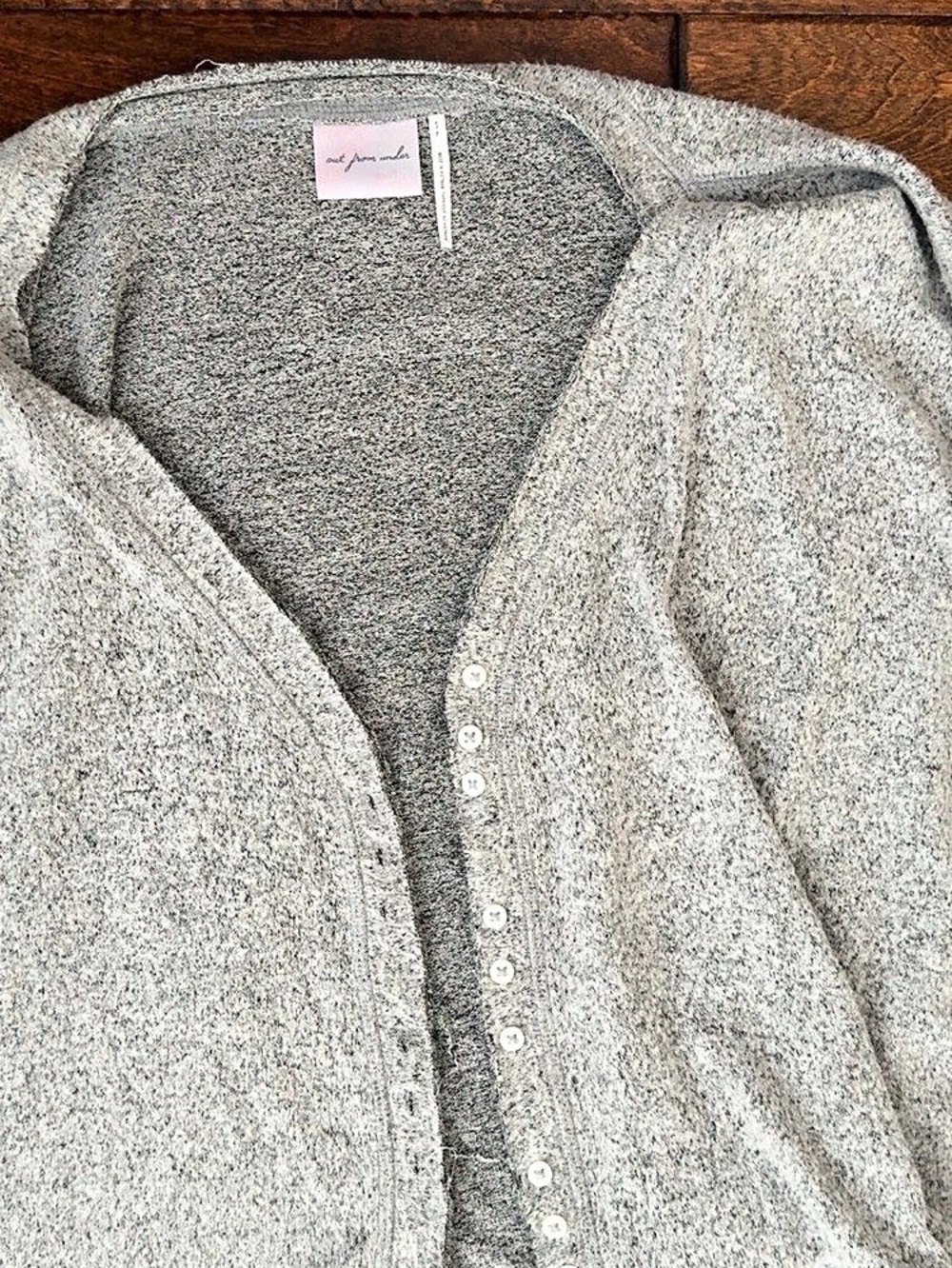 out from under Cardigan in Gray Size Small Like New
